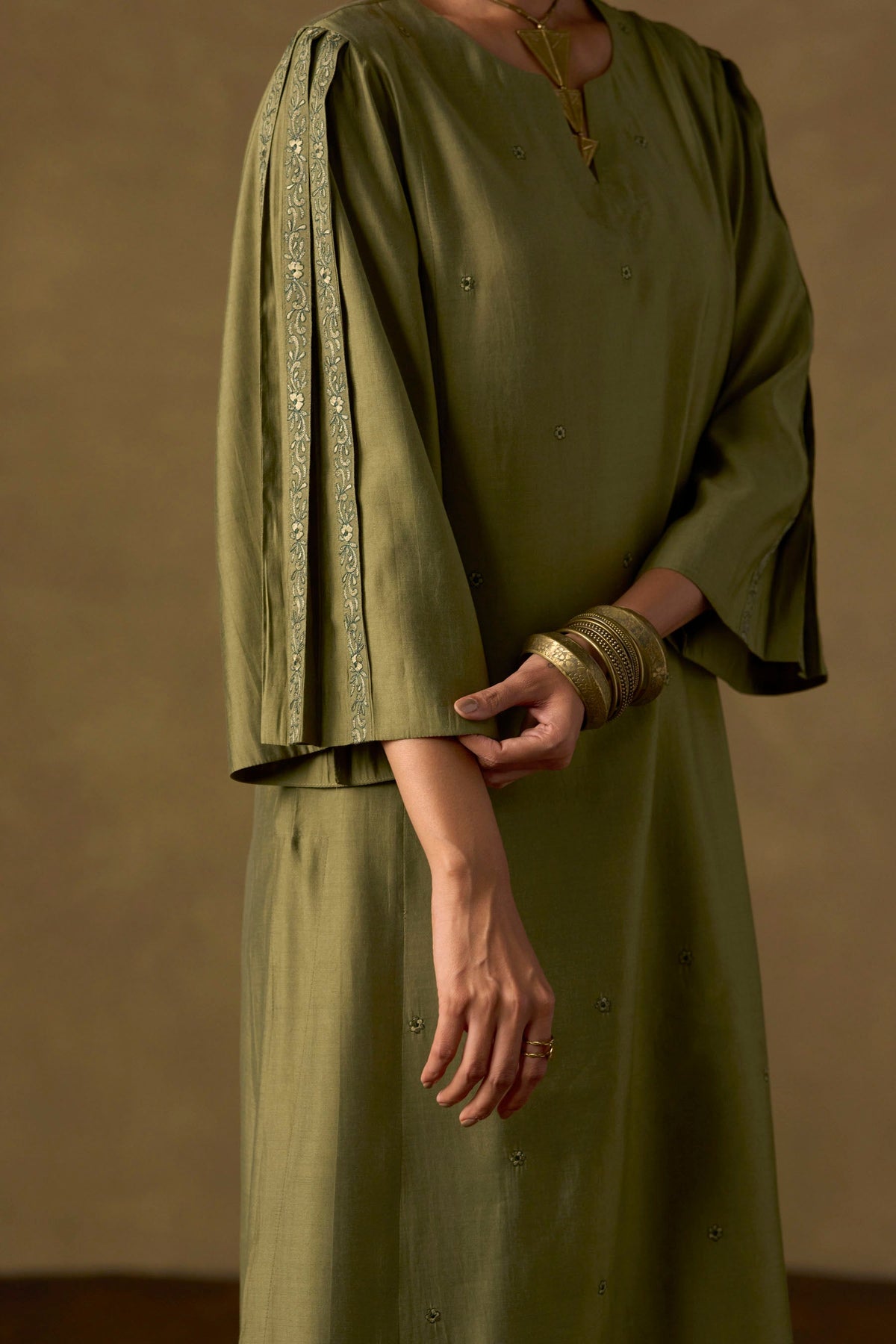 Moss Green Embroidered Kurta Set with Ombre Dupatta