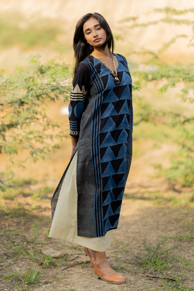 Classic Kurta - Indigo Pyramid Panel - Image 7