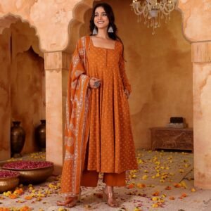 Alternative view of Antara Cotton Set