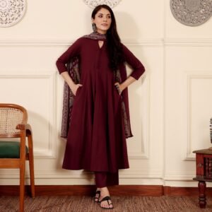 Alternative view of Kaamna Cotton Set