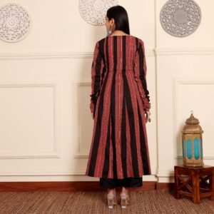 Saina Cotton Kurta - Image 7
