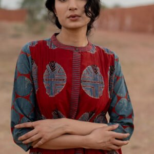 Pintuck Kurta - Red - Image 3