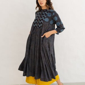 Amra Side Pleat Kurta - Black Stripes - Image 4