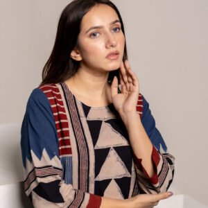 Classic Kurta - Pyramid Yoke Indigo Red - Image 6
