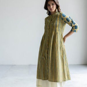 Pintuck Kurta - Kumo - Image 3