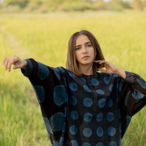 Freesize Anti-fit Top - Black & Indigo Dots - Image 6