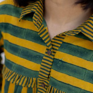 Alternative view of Not-so-basic Shirt - Moss leaf