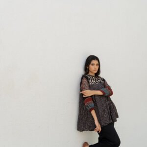 Alternative view of Bias Tunic - Baani Black