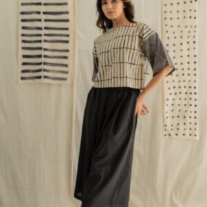 Alternative view of Basic Top - Black & Natural white Stripes