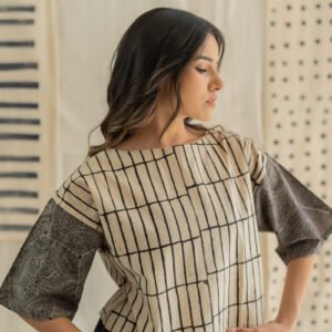 Basic Top - Black & Natural white Stripes