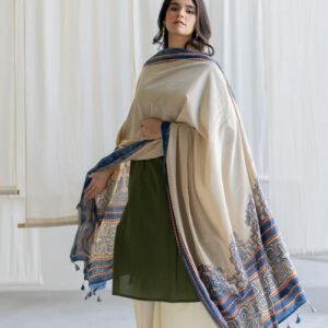 Set of 3 - Kurta, Culottes & Dupatta - Mrida 17 - Image 2