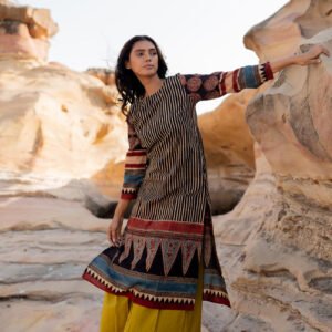 Classic Kurta - Ark Black - Image 4