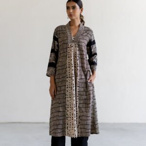 Alternative view of Aru Kurta - Ayra