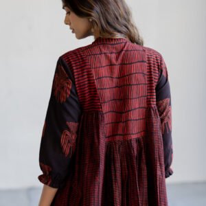 Amra Side Pleat Kurta - Yana - Image 3