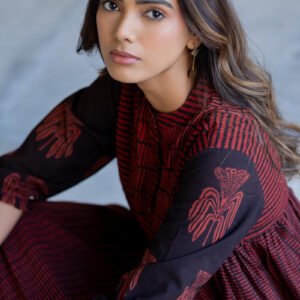 Amra Side Pleat Kurta - Yana - Image 7